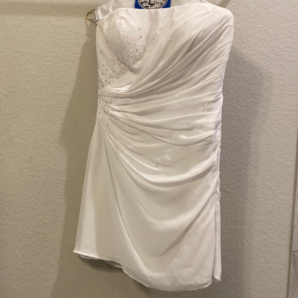 Short, strapless, white dress. SO beautiful on!